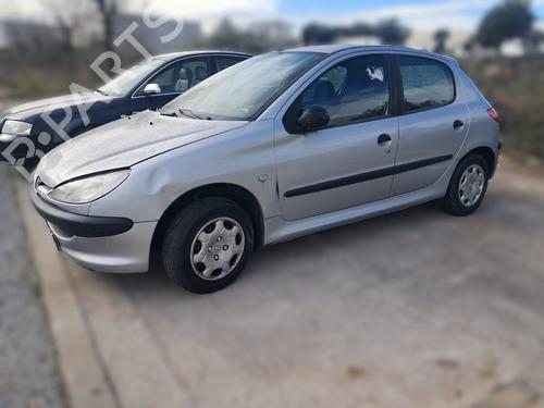 Left taillight PEUGEOT 206 Hatchback (2A/C) 1.4 LPG | BP32188253C34