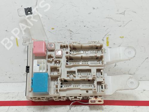 Used Fuse box TOYOTA VERSO (_R2_) [2009-2018]  22433240