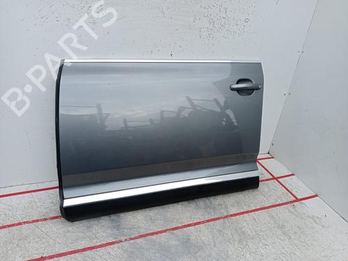 Used Left front door VW TOUAREG (7LA, 7L6, 7L7) [2002-2013]  17589667