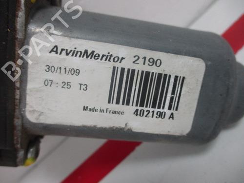 Rear right window mechanism NISSAN QASHQAI / QASHQAI +2 I (J10, NJ10, JJ10E) 2.0 dCi | BP15928008C25 