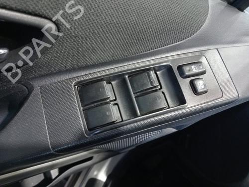 Used Left front window switch Left front window switch TOYOTA COROLLA Verso (ZER_, ZZE12_, R1_) 2.2 D-4D (AUR10_, AUR10R) (136 hp) 36111153 36111153