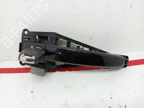 Used Front left exterior door handle OPEL ZAFIRA / ZAFIRA FAMILY B (A05) 1.9 CDTI (M75) (120 hp) 15932625