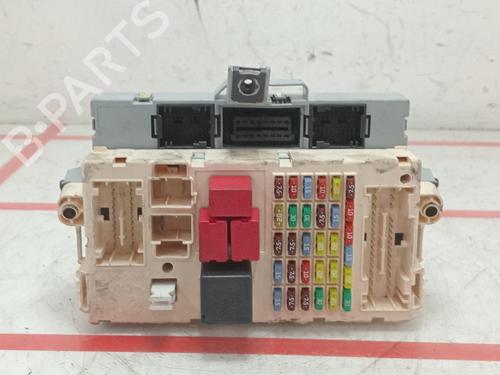 Used Fuse box Fuse box ALFA ROMEO 159 (939_) 1.9 JTDM 16V (939AXC1B, 939AXC12) (150 hp) 34277567 34277567