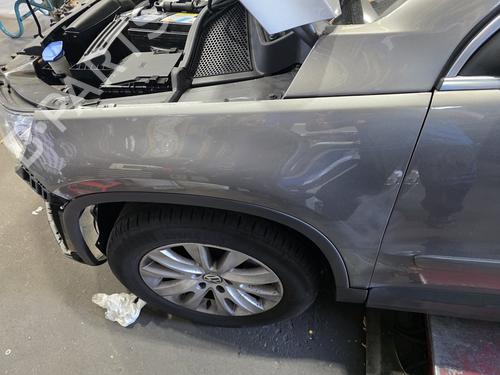 left-front-fenders-vw-tiguan-5n_-2007-2008-2009-2010-2011-2012-2013-2014-2015-2016-2017-2018-37519672 main image