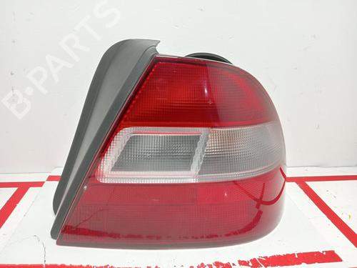 Used Right taillight HONDA CIVIC VI Fastback (MA, MB) 1.6 (MB4) (125 hp) 15932407