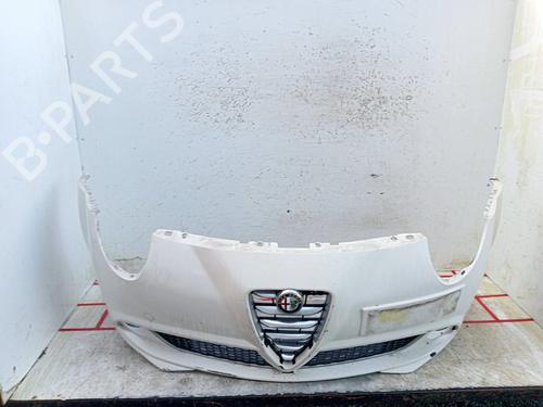 Used Front bumper ALFA ROMEO MITO (955_) 1.3 MultiJet (955AXT1A, 955AYA1A) (80 hp) 30930385