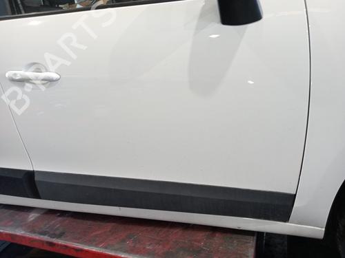 right-front-door-renault-scenic-iii-jz01_-2008-2009-2010-2011-2012-2013-2014-2015-2016-37630525 main image
