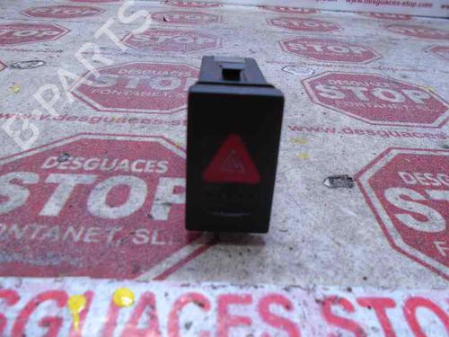 Used Warning switch VW PASSAT B5 (3B2) 1.9 TDI (115 hp) 7388576