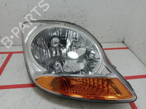 Used Right headlight CHEVROLET MATIZ (M200, M250) 1.0 (67 hp) 31973099