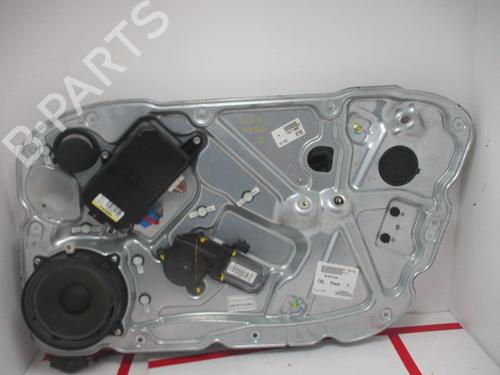 Alzavetro anteriore destra ALFA ROMEO 159 (939_) 1.9 JTDM 16V (939AXC1B, 939AXC12) (150 hp) 15927397