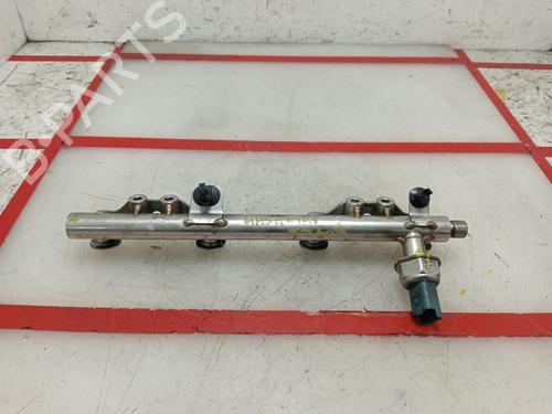 Used Injection rail NISSAN QASHQAI II SUV (J11, J11_) [2013-2025]  22988435