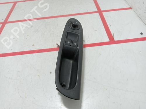 Used Left front window switch Left front window switch RENAULT CLIO II (BB_, CB_) [1998-2016] 33801689 33801689