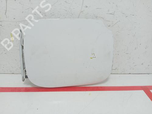 fuel-flap-dacia-sandero-ii-2012-34706509 main image