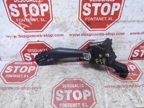 Used Steering column stalk SEAT LEON (1P1) [2005-2013]  8255826