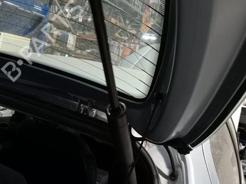 Used Tailgate lift support PEUGEOT 206 Hatchback (2A/C) 1.6 16V (109 hp) 30977345