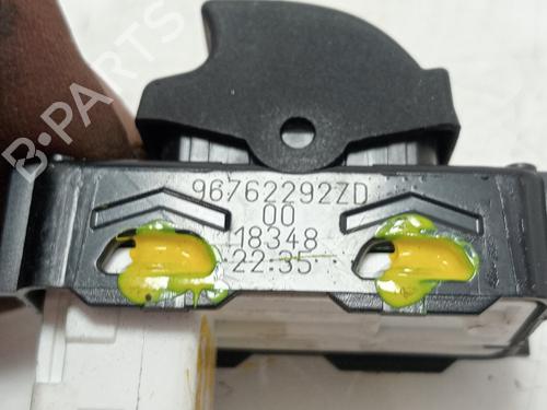 Right front window switch CITROËN C3 III (SX) | BP33269548I26 - Image 2