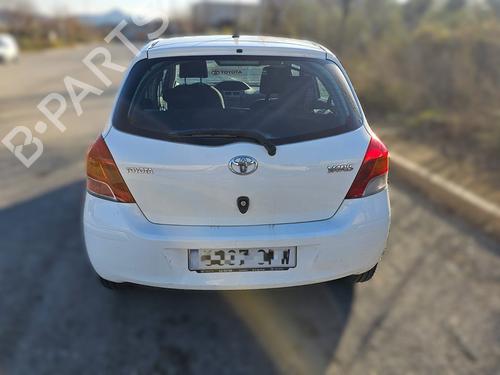 jack-kit-toyota-yaris-_p9_-2005-2006-2007-2008-2009-2010-2011-2012-2013-2014-31813399 main image