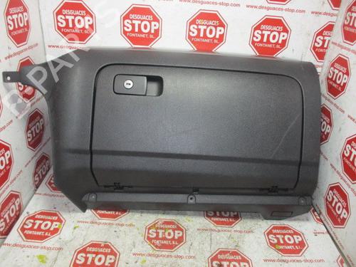 Used Glove box VW GOLF VI (5K1) 1.6 TDI (105 hp) 8642998
