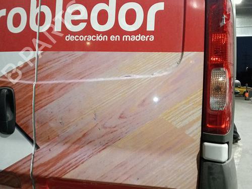 Used Right tailgate NISSAN PRIMASTAR Van (X83) [2002-2025]  30548901