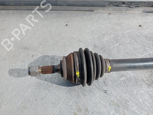 Right front driveshaft PEUGEOT 2008 I (CU_) 1.2 VTi | BP32116019M39 - Image 4