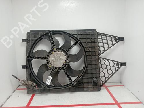 Used Radiator fan Radiator fan 32778498 32778498