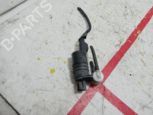 Used Washer pump PEUGEOT 5008 (0U_, 0E_) 2.0 HDi 150 / BlueHDi 150 (150 hp) 23135558