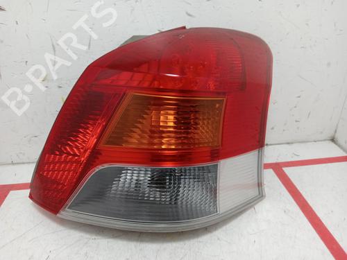 right-taillight-toyota-yaris-_p9_-2005-2006-2007-2008-2009-2010-2011-2012-2013-2014-31755819 main image