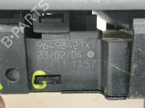 Left front window switch PEUGEOT 307 CC (3B) 2.0 16V | BP19524439I27 