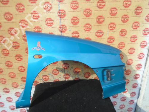 Used Right front fenders SEAT CORDOBA (6K1, 6K2) 1.6 i (75 hp) 8509571