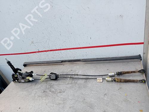 Gear lever NISSAN QASHQAI II (J11, J11_) | BP24404672M90