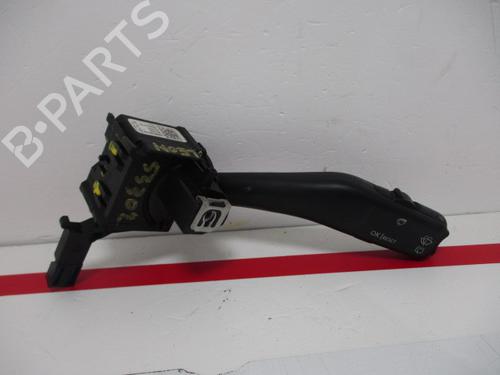 Used Steering column stalk SEAT LEON (1P1) [2005-2013]  15926084