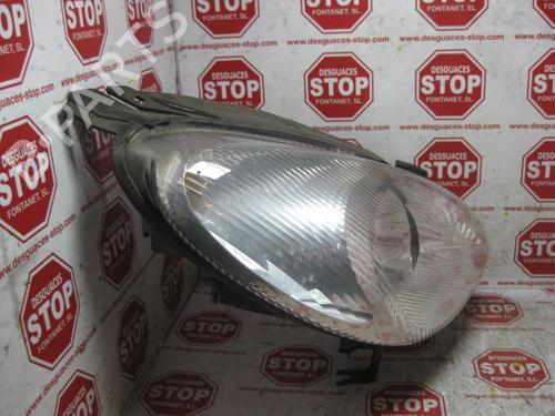 Right headlight CITROËN XSARA PICASSO (N68) 2.0 HDi | BP7306492C29 