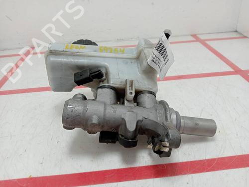 brake-master-cylinder-seat-leon-sc-5f5-2013-2014-2015-2016-2017-2018-33274414 main image