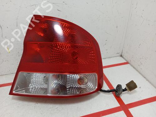 Used Right taillight Right taillight CHEVROLET AVEO / KALOS Hatchback (T200) 1.4 (83 hp) 33169588 33169588