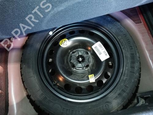 Used Jack Kit OPEL CORSA E (X15) 1.3 CDTI (08, 68) (95 hp) 32495270