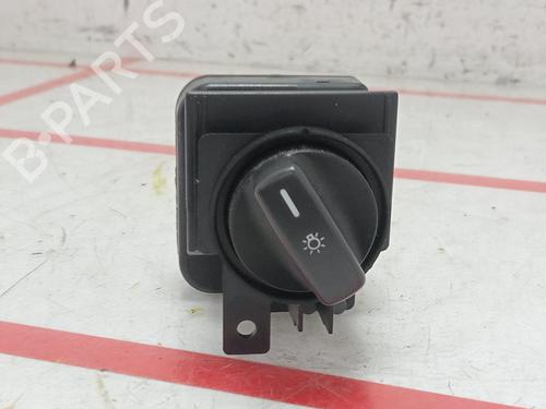 Used Headlight switch MERCEDES-BENZ A-CLASS (W169) A 180 CDI (169.007, 169.307) (109 hp) 27528091
