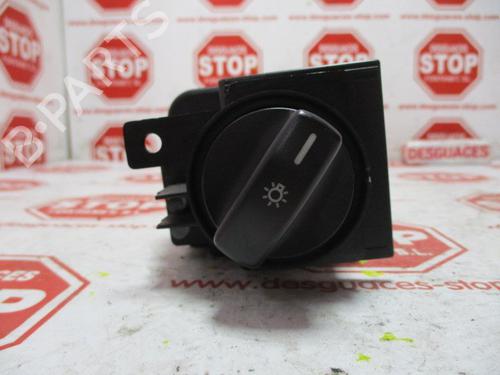Used Headlight switch MERCEDES-BENZ A-CLASS (W169) A 180 CDI (169.007, 169.307) (109 hp) 7307162
