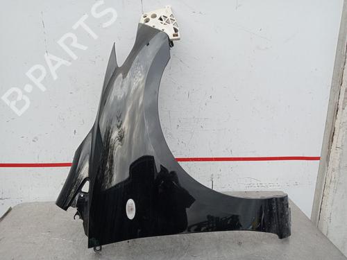 Used Right front fenders MAZDA 5 (CR) 2.0 CD (CR19) (143 hp) 21224388