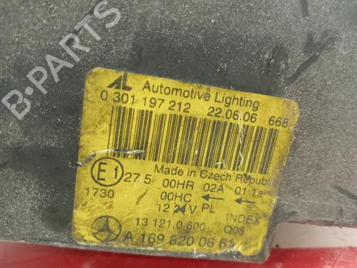 Right headlight MERCEDES-BENZ A-CLASS (W169) A 160 (169.031, 169.331) | BP15933006C29 