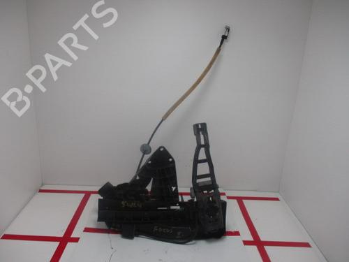 Used Front left lock FORD FOCUS II Turnier (DA_, FFS, DS) [2004-2012]  15929058