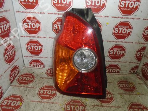 Used Left taillight HYUNDAI TERRACAN (HP) 2.5 TD (101 hp) 8328743