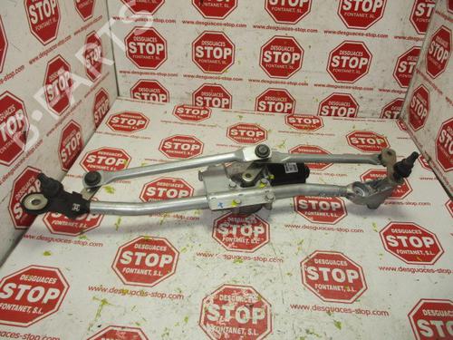 Used Front wiper motor BMW 1 (E87) 118 d (143 hp) 8796245