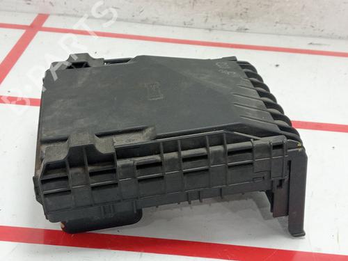 Fuse box VW GOLF VI (5K1)  | BP26275860E1 