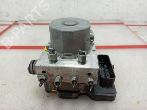 Used ABS pump NISSAN QASHQAI II (J11, J11_) [2013-2025]  21502415