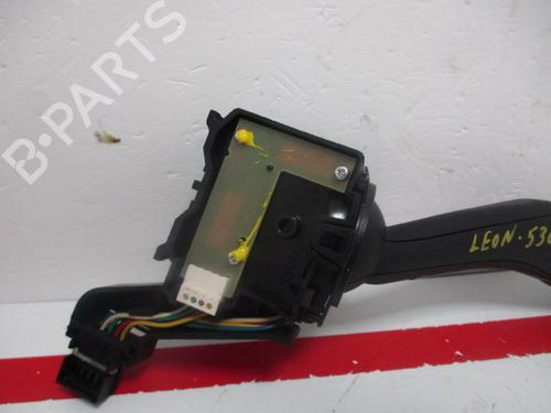 Steering column stalk SEAT LEON (1P1) 1.6 | BP15929081I23 