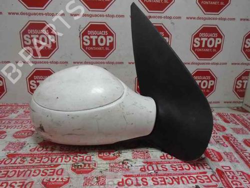 Used Right mirror PEUGEOT 206 Hatchback (2A/C) 1.4 16V (88 hp) 7342600