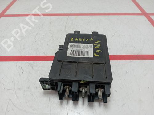 Used Electronic module Electronic module RENAULT LAGUNA III Grandtour (KT0/1) 2.0 dCi (KT07, KT0J, KT14, KT1A, KT1S) (131 hp) 33053091 33053091