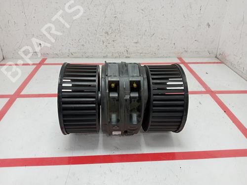 Used Heater blower motor RENAULT MEGANE III Hatchback (BZ0/1_, B3_) 1.2 TCe (BZ16, BZ28) (132 hp) 27680437