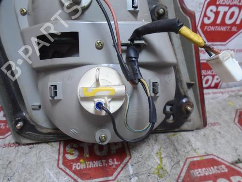 Right tailgate light KIA CARENS II MPV (FJ) 2.0 CRDi | BP8407854C80 