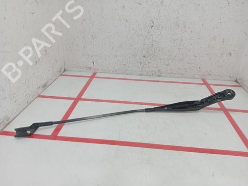 Front windshield wiper arm PEUGEOT 308 II (LB_, LP_, LW_, LH_, L3_)  | BP27801557C143 